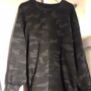 NWT Lululemon Perfectly Oversized Crew H3DC